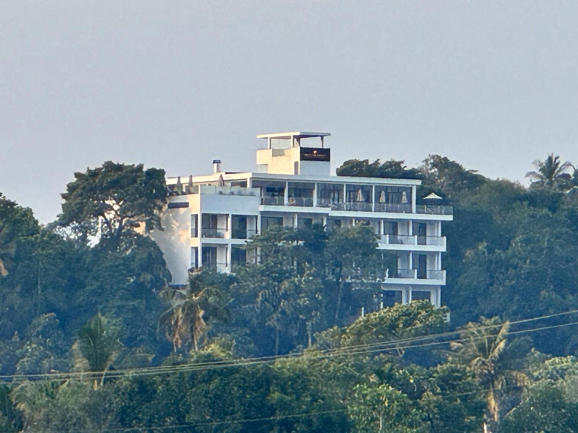 Coastline Mirissa Boutique Hotel And Spa 外观 照片